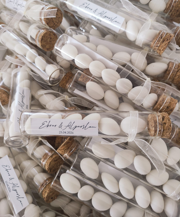 badem şekerli tüp şişe hediyelik